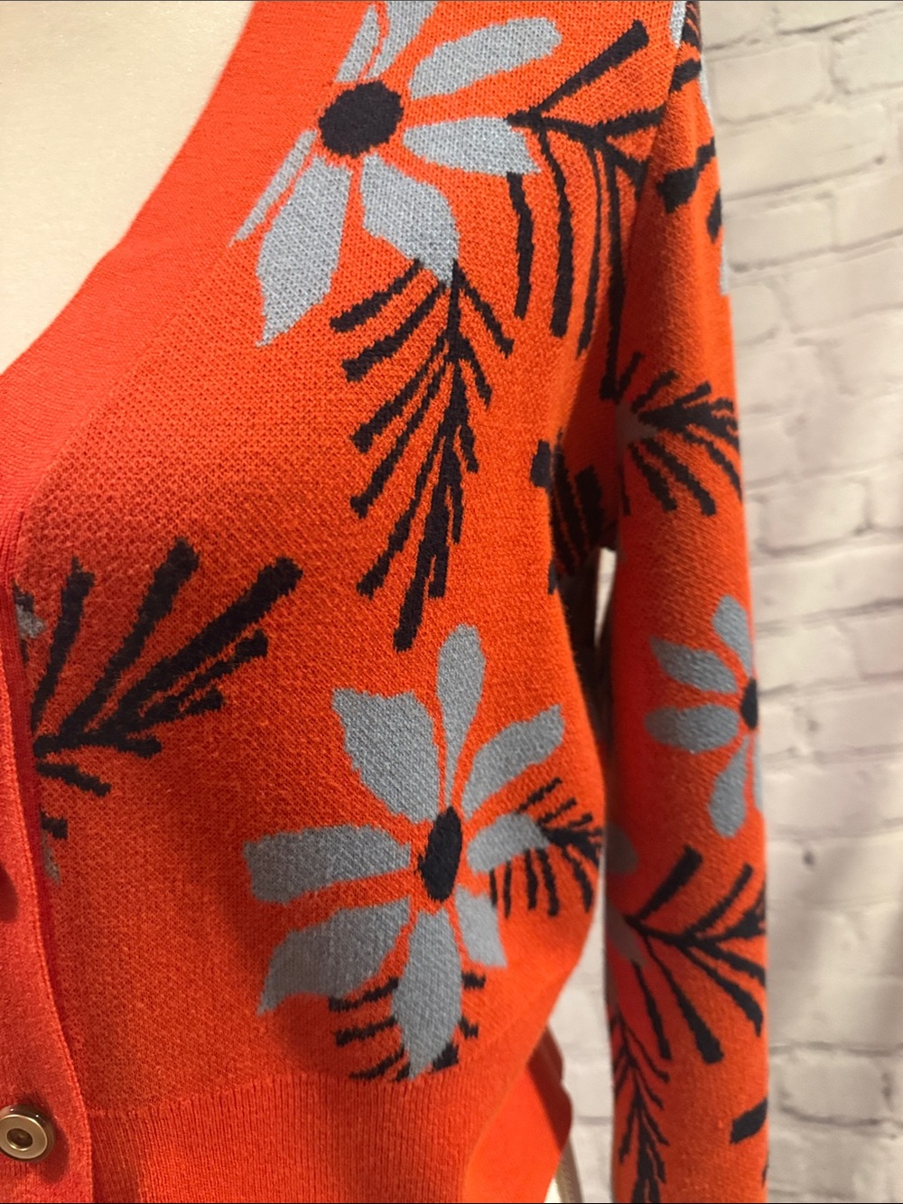 CAbi Bloom Cardigan Style 6240 - Picture 3 of 5